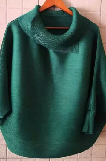 Cowl neck top