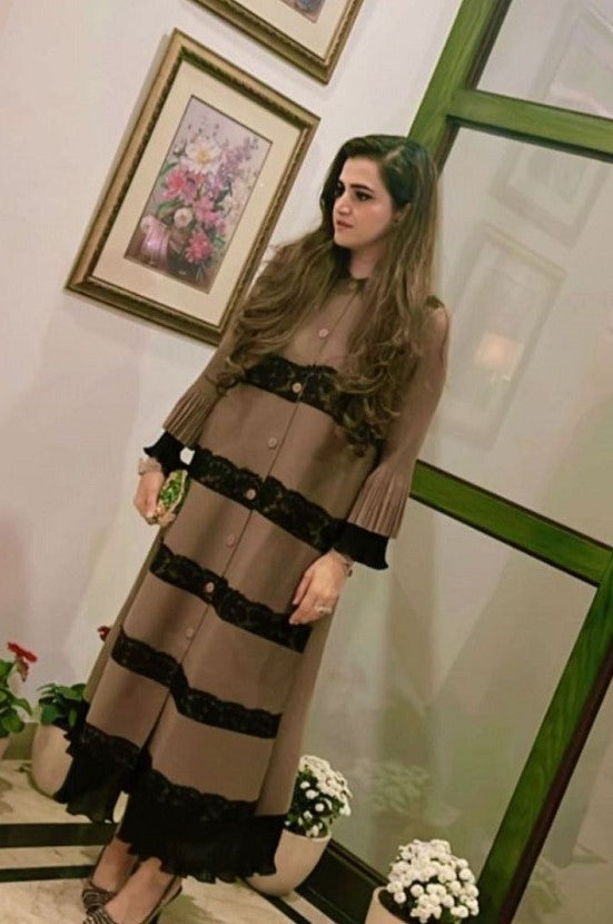 Lace patched button down tunic (Brown)